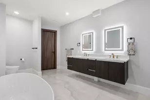 32 Pearl St, Boston, MA 02125 - Photo 25