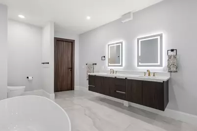 32 Pearl St #4, Boston, MA 02125 - Photo 17