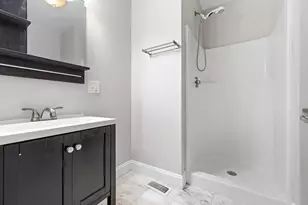 191 Everett St, Boston, MA 02128 - Photo 11