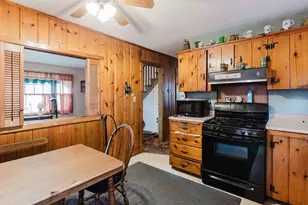 36 Ludlow St, Acushnet, MA 02743 - Photo 15