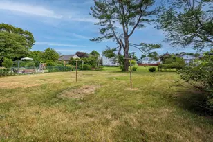 36 Ludlow St, Acushnet, MA 02743 - Photo 13