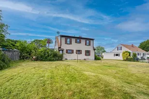 36 Ludlow St, Acushnet, MA 02743 - Photo 9