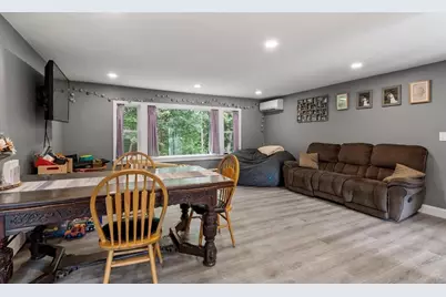 89 Jonathan St, Gardner, MA 01440 - Photo 15