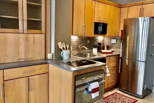 40 St Botolph St, Boston, MA 02116 - Photo 9