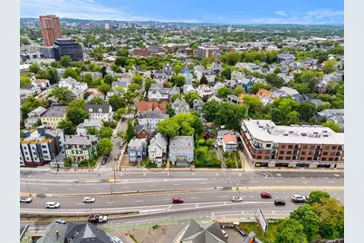 422 McGrath Highway, Somerville, MA 02143 - Photo 9