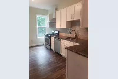 422 McGrath Highway, Somerville, MA 02143 - Photo 15