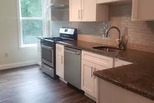 422 McGrath Hwy, Somerville, MA 02143 - Photo 15