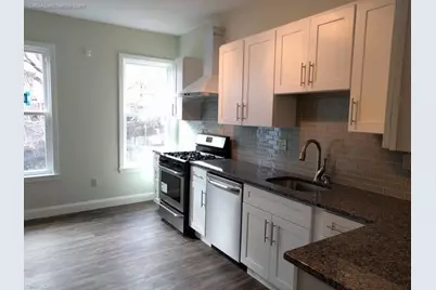 422 McGrath Highway, Somerville, MA 02143 - Photo 11