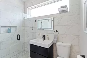 182 W Seventh St, Boston, MA 02127 - Photo 7