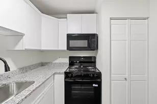 30 Abbey Rd, Leominster, MA 01453 - Photo 9