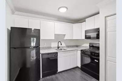 30 Abbey Rd #102, Leominster, MA 01453 - Photo 7