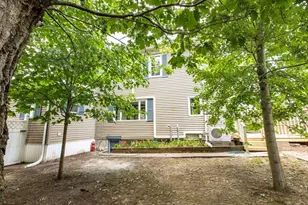 39 Lawley St, Boston, MA 02122 - Photo 27