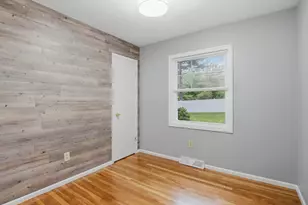 3 Hingham Rd, Worcester, MA 01606 - Photo 27