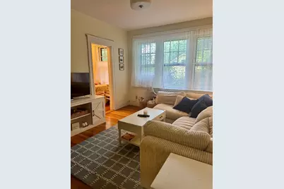 38 Linnaean Street #3, Cambridge, MA 02138 - Photo 3
