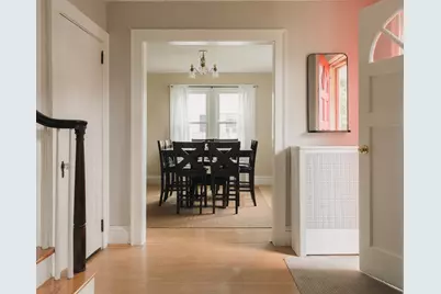 8 Liberty Street, Holyoke, MA 01040 - Photo 5