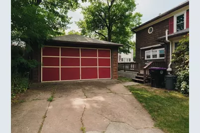 8 Liberty Street, Holyoke, MA 01040 - Photo 35