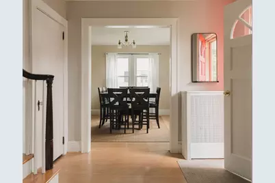 8 Liberty Street, Holyoke, MA 01040 - Photo 5