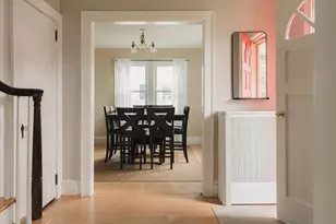 8 Liberty St, Holyoke, MA 01040 - Photo 5