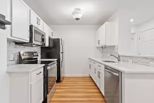 75 Walnut St, Peabody, MA 01960 - Photo 7