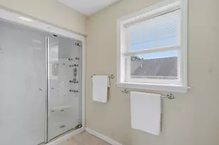 7 Riverside St, Danvers, MA 01923 - Photo 25