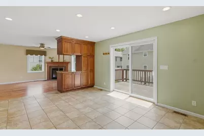 7 Riverside Street, Danvers, MA 01923 - Photo 9