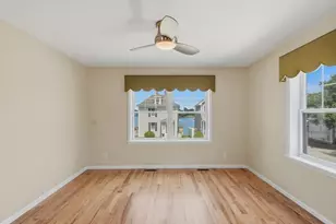 7 Riverside St, Danvers, MA 01923 - Photo 15