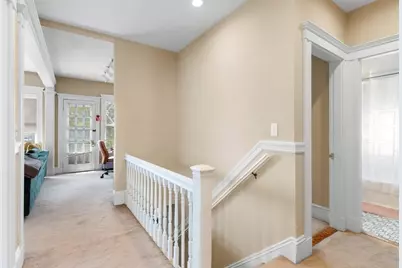 7 Yale St, Medford, MA 02155 - Photo 5