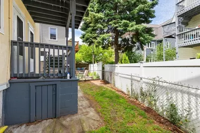7 Yale St, Medford, MA 02155 - Photo 27