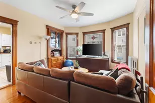 7 Yale St, Medford, MA 02155 - Photo 23