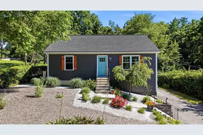 12 Cliff St, Worcester, MA 01607 - Photo 3