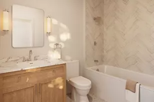 469 E 3rd St, Boston, MA 02127 - Photo 7