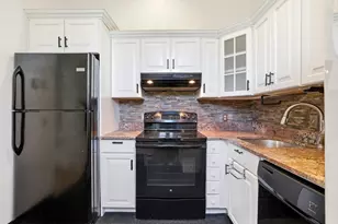 312 Columbus Ave, Boston, MA 02116 - Photo 9