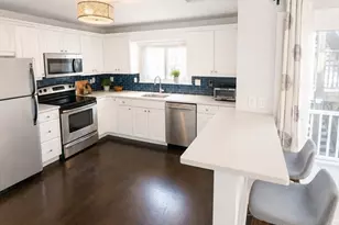 331 W Fourth St, Boston, MA 02127 - Photo 5