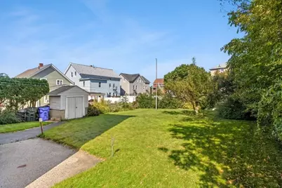 576 Slade St #2, Fall River, MA 02724 - Photo 3