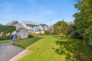576 Slade St, Fall River, MA 02724 - Photo 3