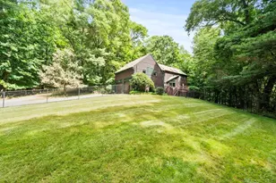 2 Off King Wy, Groveland, MA 01834 - Photo 37