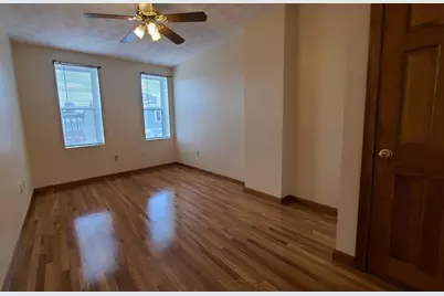 414 Hanover Street #5, Boston, MA 02113 - Photo 11