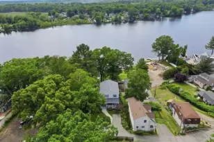 23 Shore Rd, North Reading, MA 01864 - Photo 5