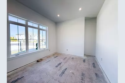 4 Oneil Way, Saugus, MA 01906 - Photo 13