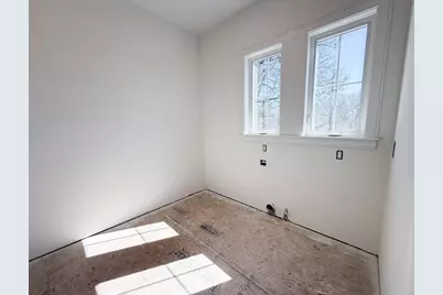 4 Oneil Way, Saugus, MA 01906 - Photo 9