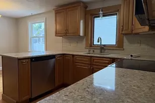 7 Puritan Rd, Danvers, MA 01923 - Photo 5