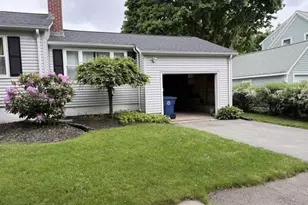 7 Puritan Rd, Danvers, MA 01923 - Photo 9