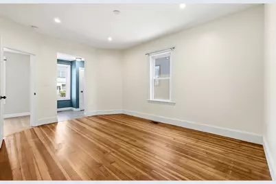 47 Metropolitan Ave #1, Boston, MA 02131 - Photo 9