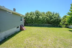18 Plainfield Rd, Pepperell, MA 01463 - Photo 17