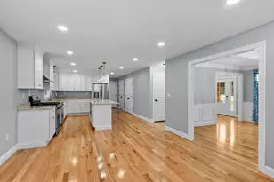 23 Bacon St, Pepperell, MA 01463 - Photo 9