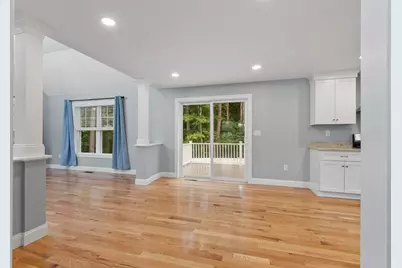 23 Bacon St, Pepperell, MA 01463 - Photo 11
