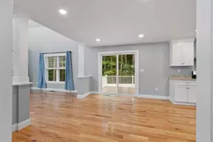 23 Bacon St, Pepperell, MA 01463 - Photo 11