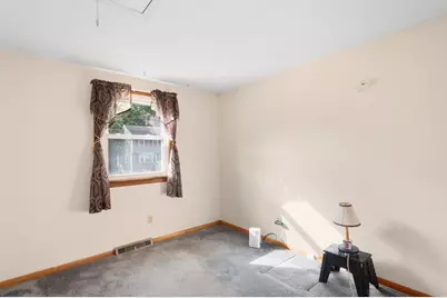 32 Arapahoe Rd, Bellingham, MA 02019 - Photo 15