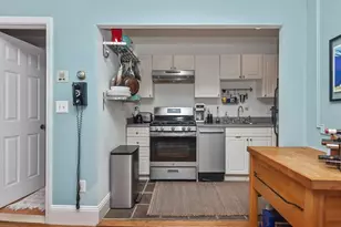 10 Austin St, Boston, MA 02129 - Photo 9