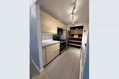 55 Greentree Ln #49, Weymouth, MA 02190 - Photo 3